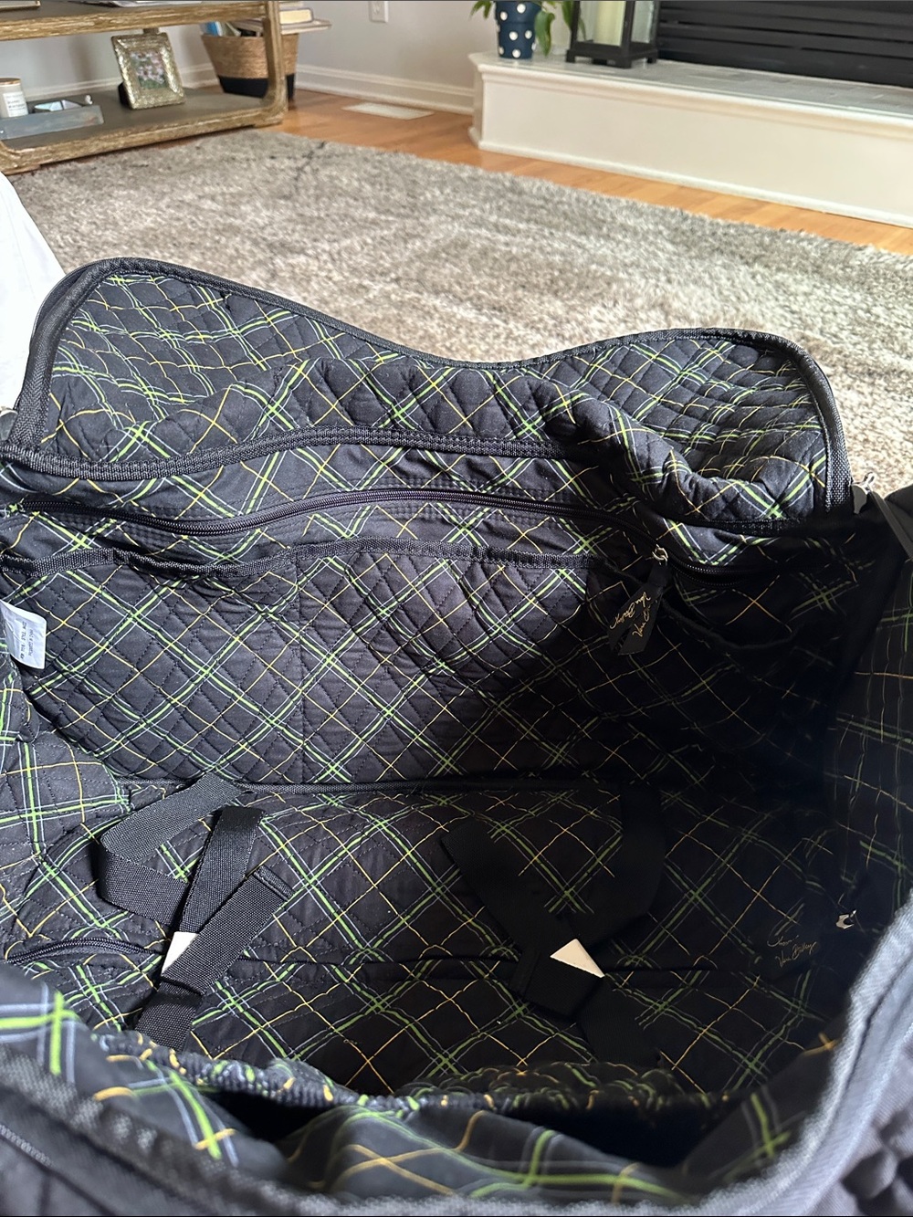 Vera Bradley Black Quilted Weekender Duffel with wheels! - Picture 9 of 12
